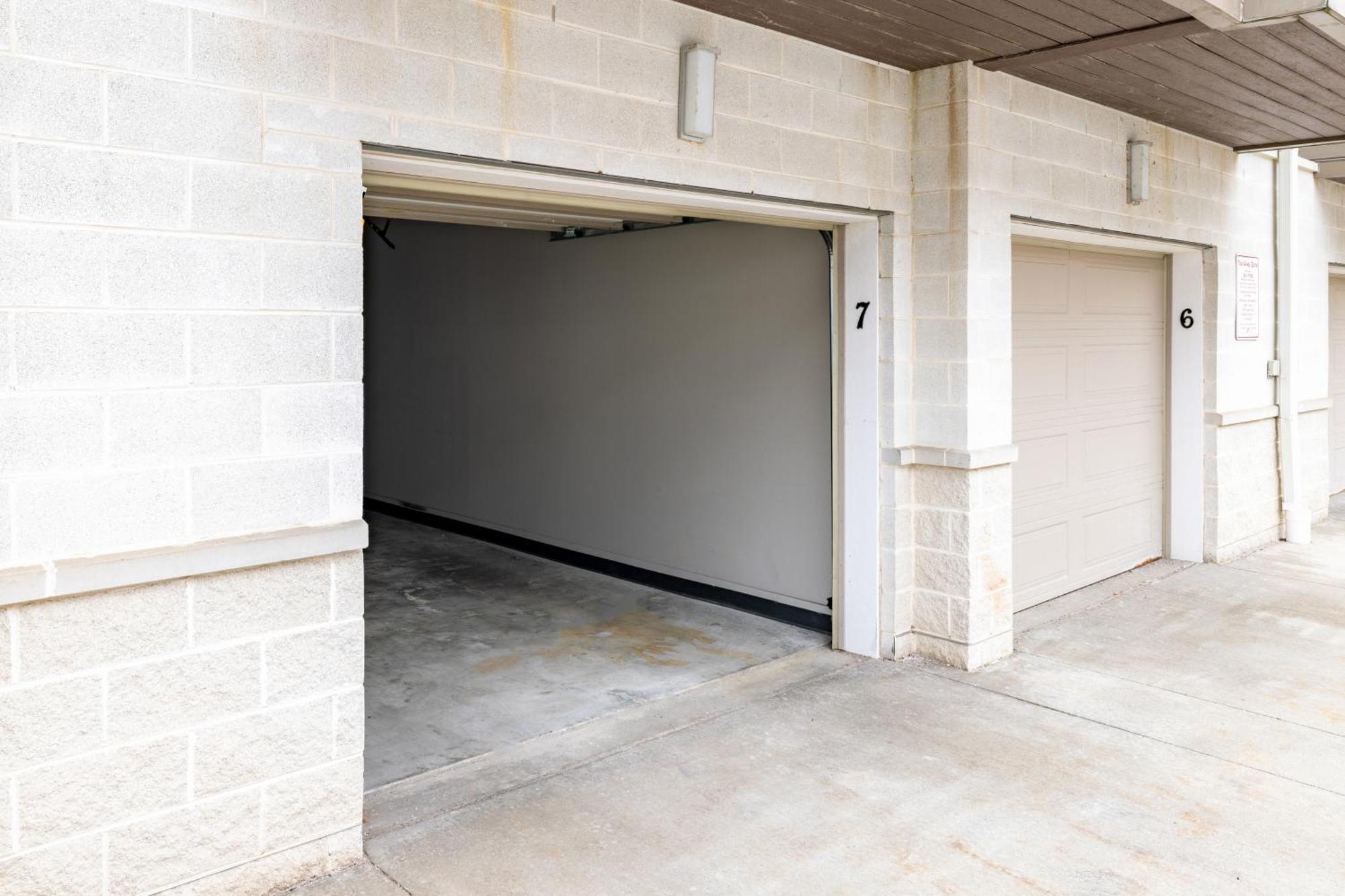 Luxury Downtown Townhome Unit 7 Cleveland Exterior photo